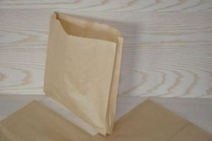 25 x 10 x 41 cm PUNGA PAINE TRADITIONALA